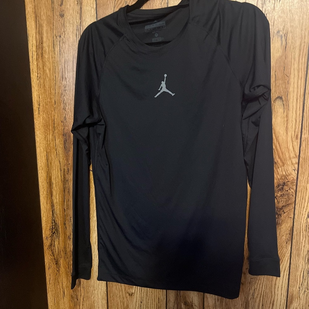 Jordan brand moisture wicking shirts, size medium